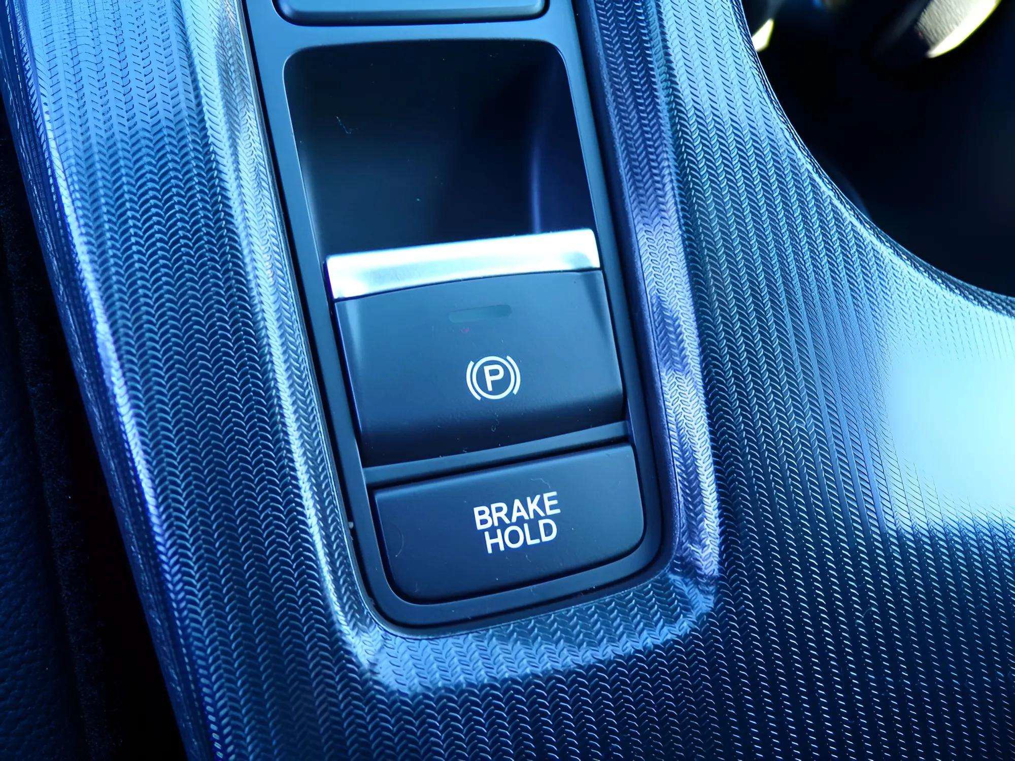 Used 2025 Honda Civic Sport image 19