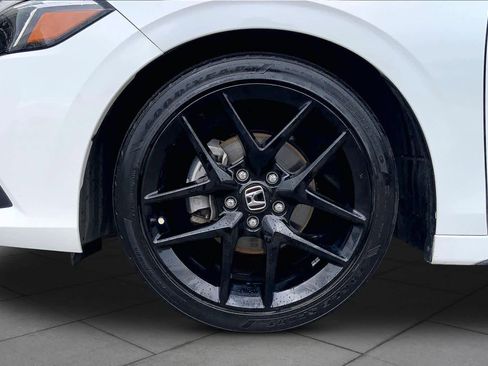 Used 2023 Honda Civic Sport image 11