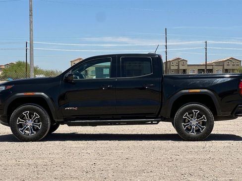 Used 2023 GMC Canyon AT4 w/ AT4 Premium Package image 8