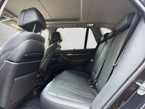 Used 2016 BMW X5 xDrive50i AWD/4WD image 23