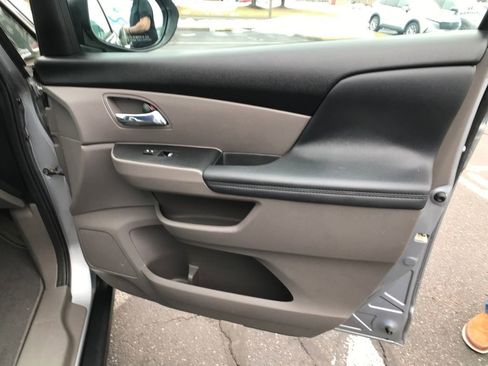 Used 2016 Honda Odyssey LX image 28