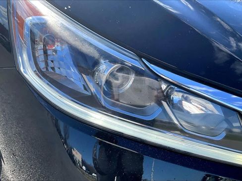 Used 2017 Honda Accord EX-L image 28