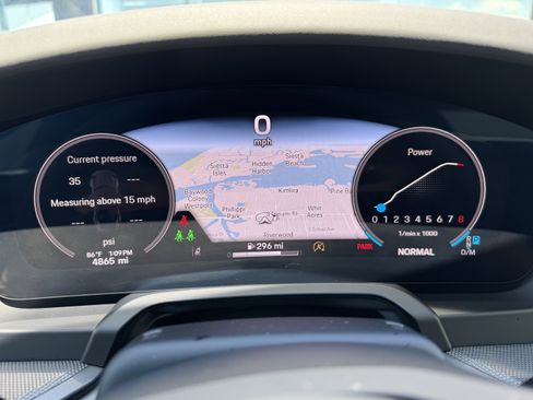 Certified 2025 Porsche 911 Carrera image 29