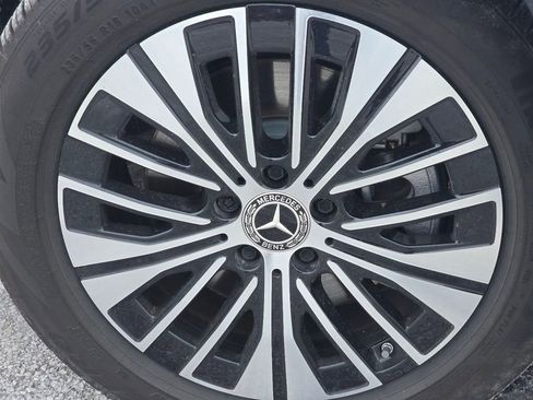 Certified 2025 Mercedes-Benz EQB 300 300 image 10