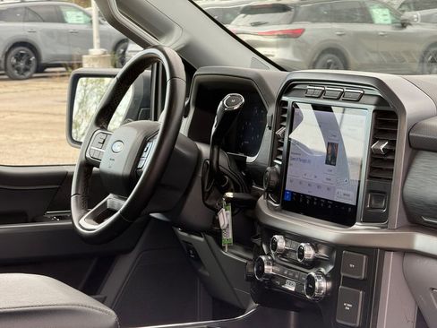 Used 2024 Ford F150 XLT w/ Mobile Office Package image 38