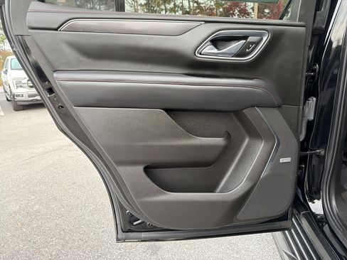 Used 2021 Chevrolet Tahoe RST w/ Luxury Package image 24