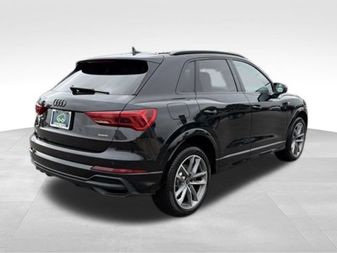 Used 2023 Audi Q3 2.0T Premium Plus w/ Premium Plus Package AWD/4WD image 5