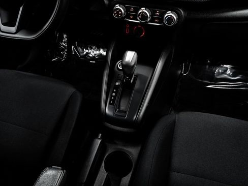 Used 2024 Nissan Kicks S image 27