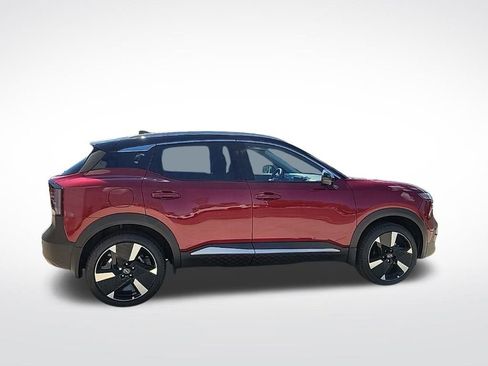 New 2025 Nissan Kicks SR w/ SR Premium Package image 6