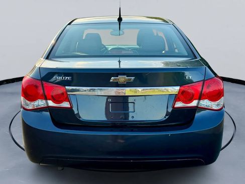 Used 2014 Chevrolet Cruze LT FWD image 4