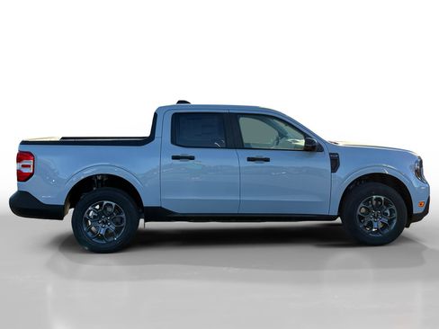 New 2026 Ford Maverick XLT w/ XLT Luxury Package FWD image 6