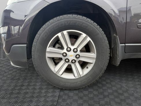 Used 2015 Chevrolet Traverse LT FWD image 11
