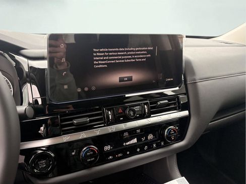 New 2026 Nissan Pathfinder SV image 28