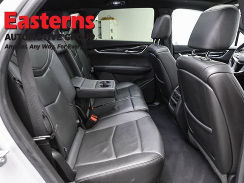 Used 2020 Cadillac XT5 Premium Luxury FWD image 25