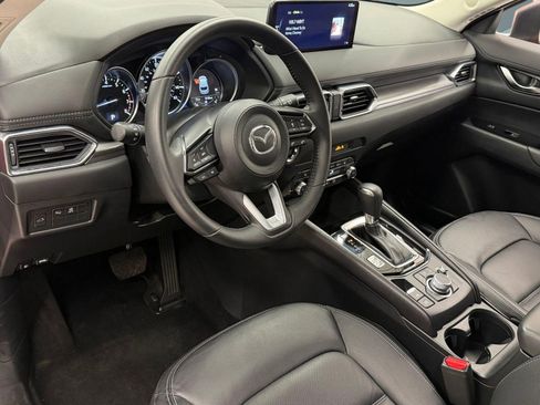 Used 2025 MAZDA CX-5 AWD 2.5 S w/ Preferred Package image 3