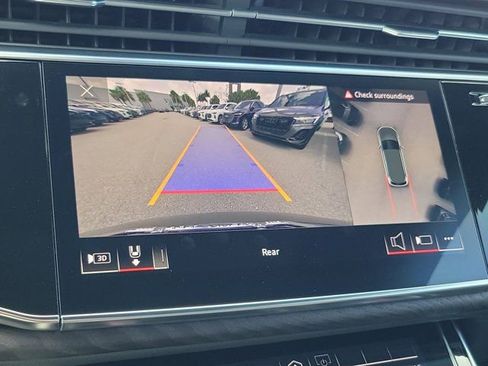 Used 2021 Audi Q7 3.0T Premium Plus w/ Executive Package image 28