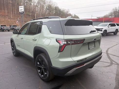 New 2026 Chevrolet Equinox LT w/ Convenience Package II image 2