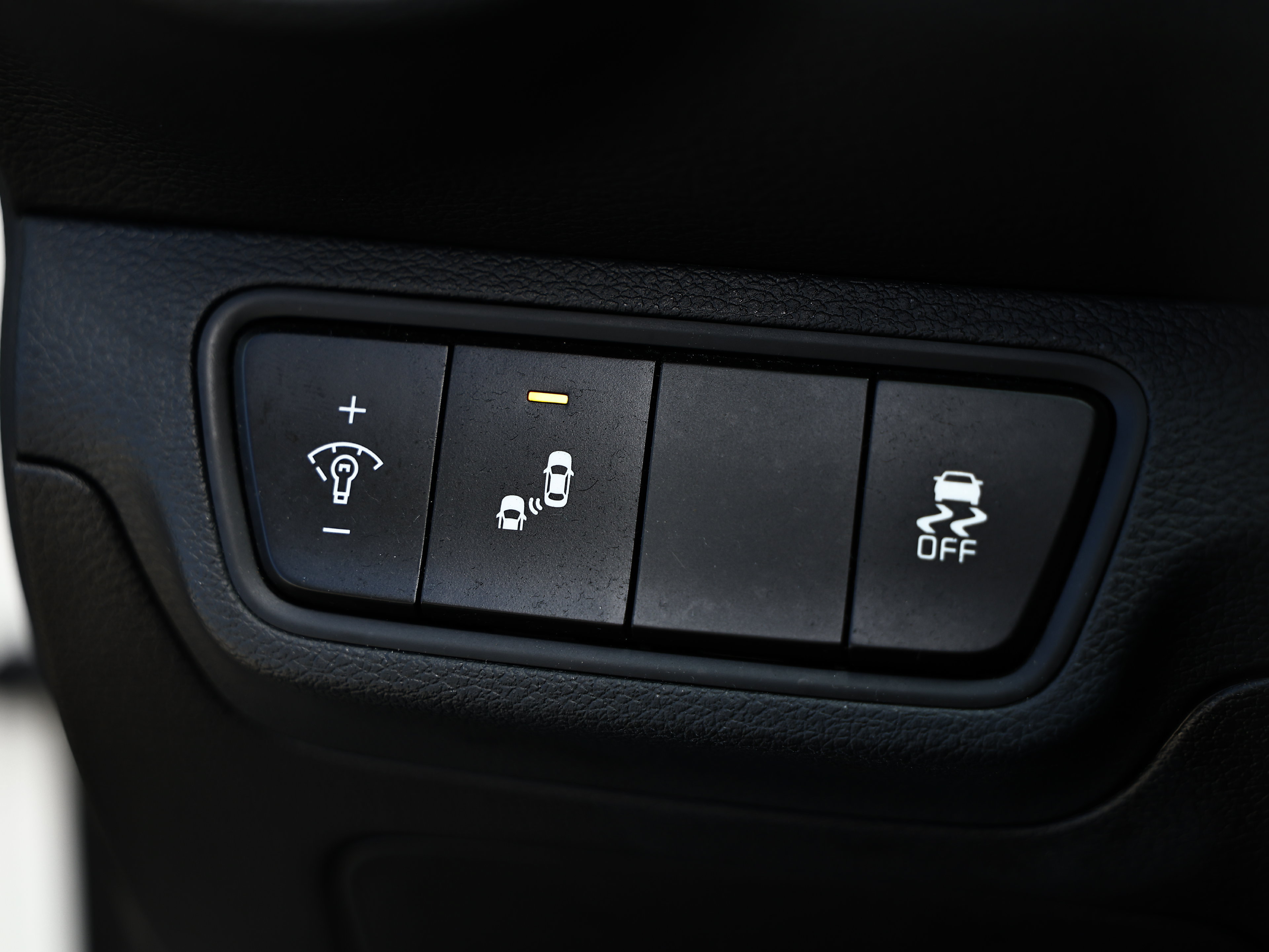 Used 2023 Kia Forte GT-Line w/ GT-Line Premium Package FWD image 18