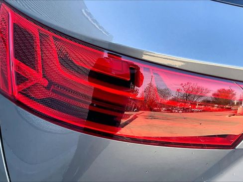 Used 2017 Audi Q7 3.0T Prestige image 27