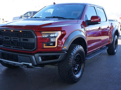 Used 2019 Ford F150 Raptor w/ Equipment Group 802A Luxury AWD/4WD image 7