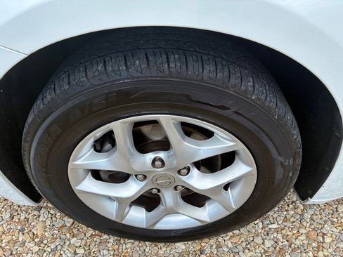 Used 2020 Chrysler Pacifica Limited image 26