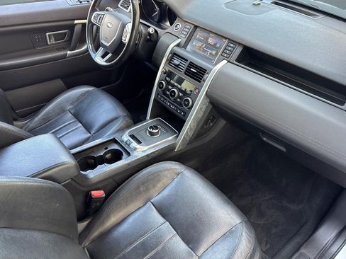 Used 2017 Land Rover Discovery Sport HSE AWD/4WD image 33