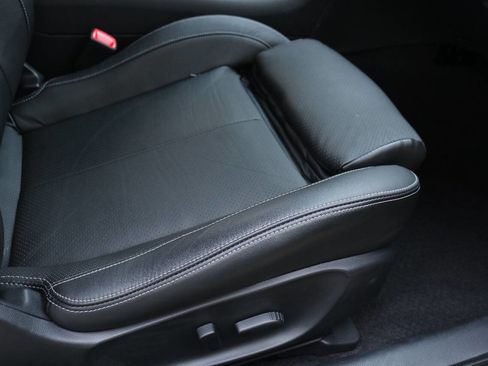 Used 2013 INFINITI G37 x Coupe w/ Premium Pkg image 18