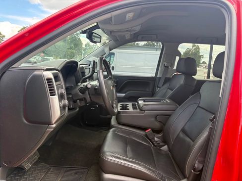 Used 2016 Chevrolet Silverado 1500 LTZ Z71 w/ LTZ Plus Package AWD/4WD image 5