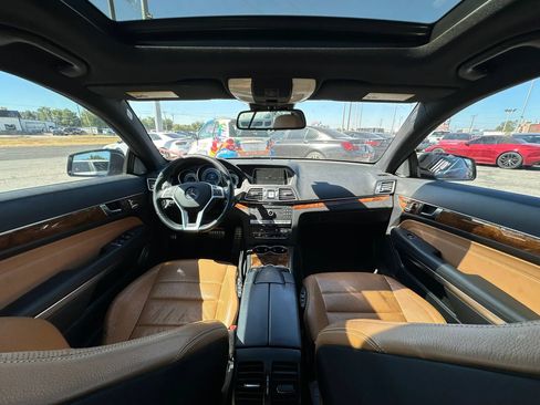 Used 2016 Mercedes-Benz E 400 4MATIC Coupe image 2