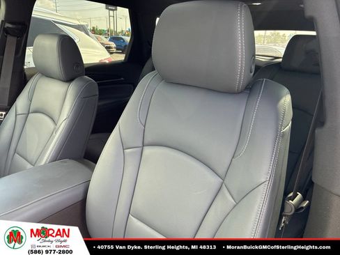 Certified 2024 Buick Enclave Essence w/ Experience Buick Package FWD image 10