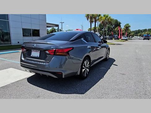 Used 2022 Nissan Altima 2.5 SV image 33