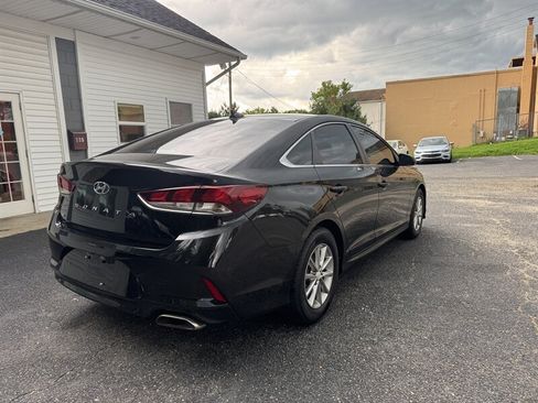 Used 2018 Hyundai Sonata SE FWD image 3