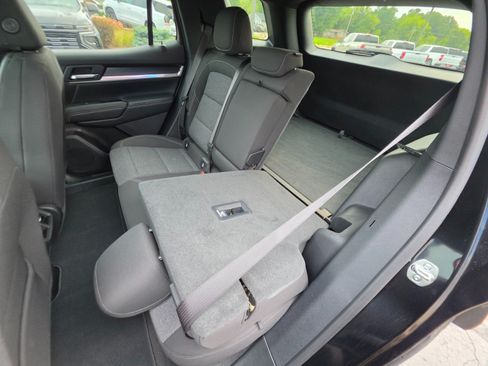Used 2025 GMC Terrain Elevation w/ Technology Package II AWD/4WD image 20
