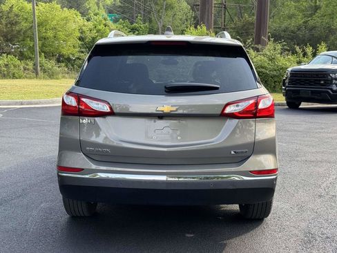 Used 2018 Chevrolet Equinox Premier FWD image 23