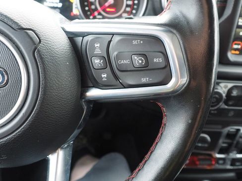 Used 2020 Jeep Wrangler Unlimited Rubicon w/ Quick Order Package 28Y Recon AWD/4WD image 26