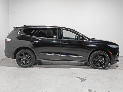 Used 2023 Buick Enclave Essence w/ Sport Touring Edition AWD/4WD image 7