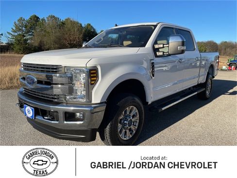 Used 2019 Ford F250 Lariat w/ Chrome Package image 1