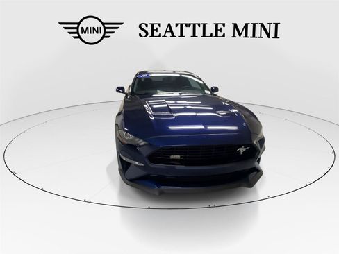 Used 2019 Ford Mustang GT Premium w/ California Special Package RWD image 3