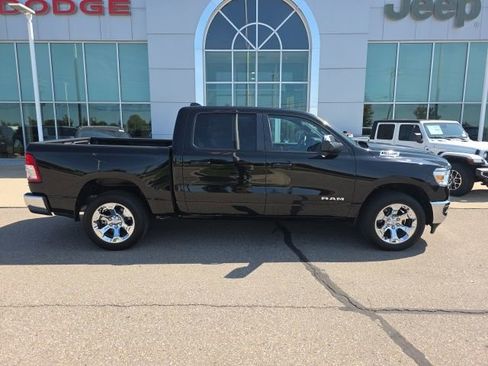 Used 2021 RAM 1500 Big Horn AWD/4WD image 4