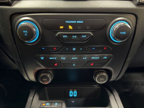 Certified 2019 Ford Ranger Lariat w/ Equipment Group 501A Mid image 20