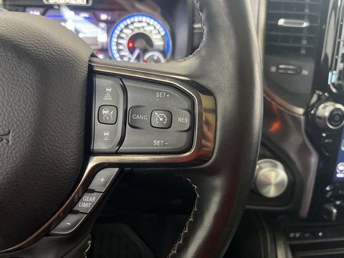 Used 2019 RAM 1500 Limited image 65