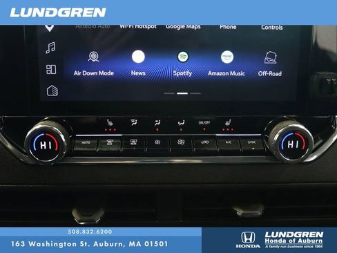 Used 2025 Chevrolet Colorado Trail Boss AWD/4WD image 26