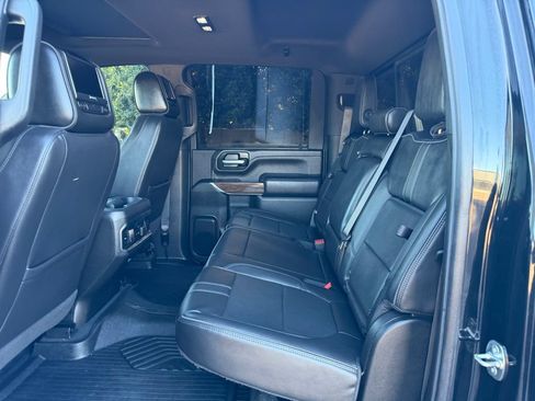 Used 2022 Chevrolet Silverado 3500 High Country w/ Z71 Off-Road Package AWD/4WD image 24