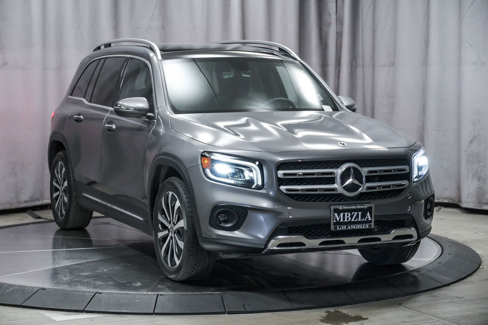 Used 2022 Mercedes-Benz GLB 250 image 5