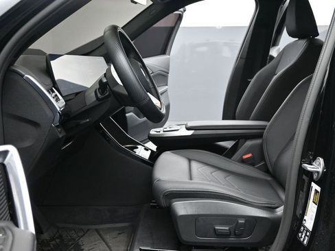 Used 2024 BMW X1 xDrive28i w/ Technology Package AWD/4WD image 14