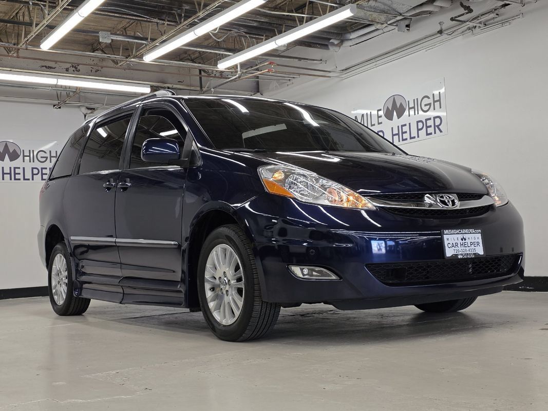 Used 2007 Toyota Sienna XLE FWD image 18