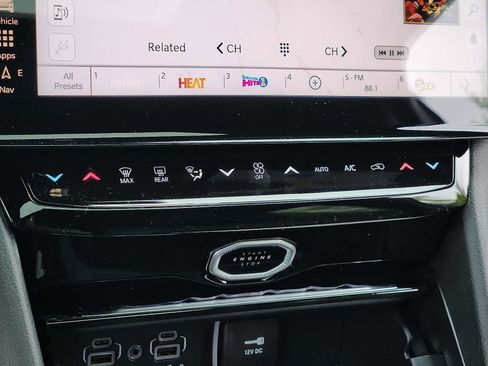 New 2026 Jeep Grand Cherokee Altitude AWD/4WD image 12