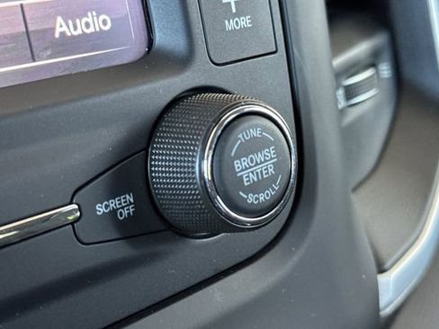 Used 2020 RAM 1500 HFE image 31