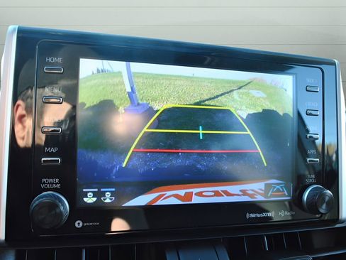 Used 2019 Toyota RAV4 XLE w/ Convenience Package AWD/4WD image 14