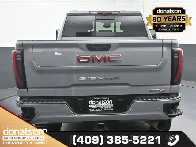 Used 2024 GMC Sierra 2500 AT4 w/ AT4 Premium Plus Package AWD/4WD image 4